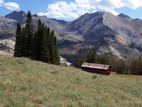 Pioneer cabin, photo by Rick Baugher